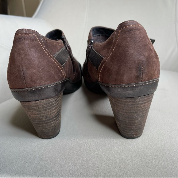 Clarks Artisan Active Air Leather Booties 9.5 - Picture 3 of 3